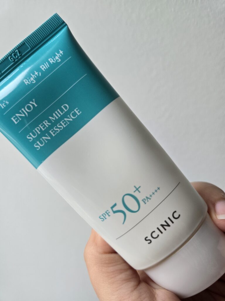 Scinic Enjoy Super Mild Sun Essence